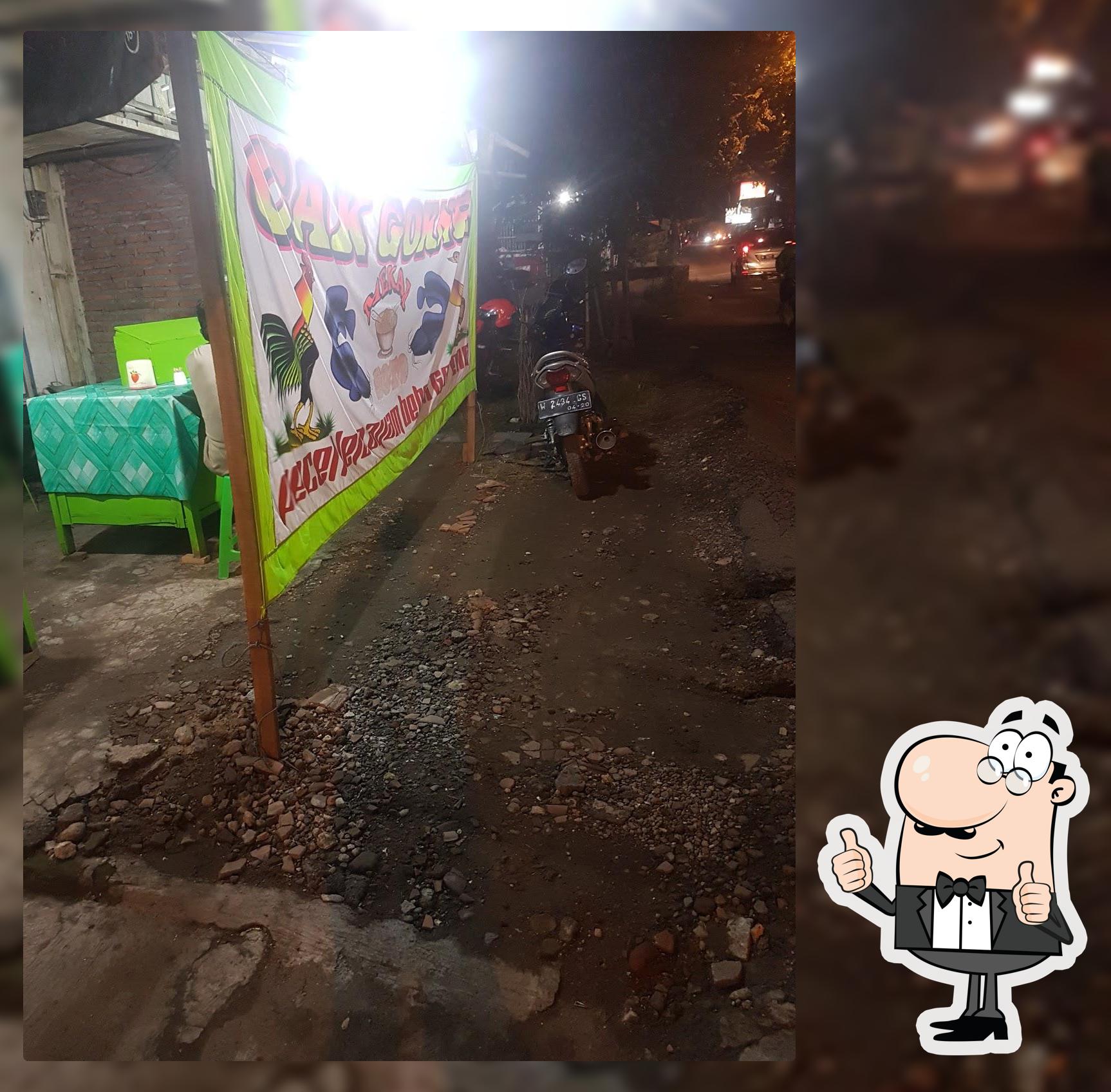 WARUNG PECEL LELE CAK GOKNE