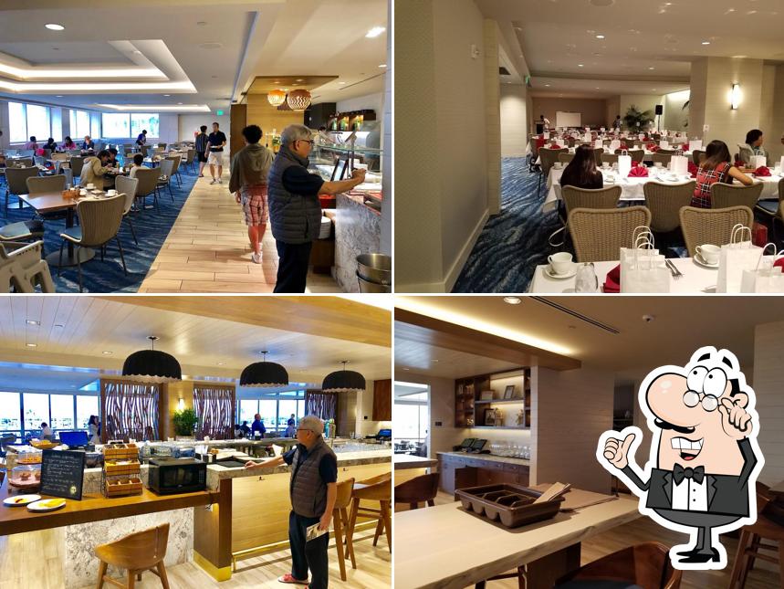 100 Sails Restaurant & Bar
