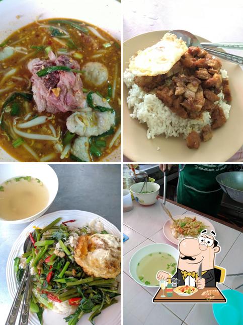 ร้านอาหารตามสั่งน้าดำ