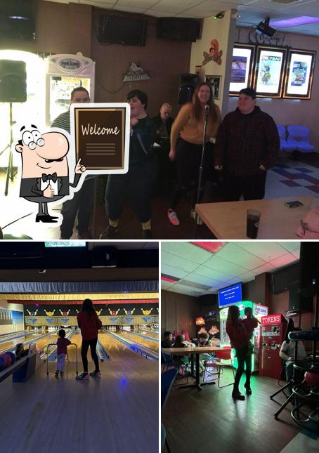 Riverside Lanes