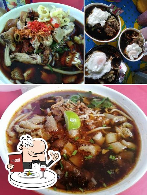 Laila Riez Mee Celup kampung Che Arus