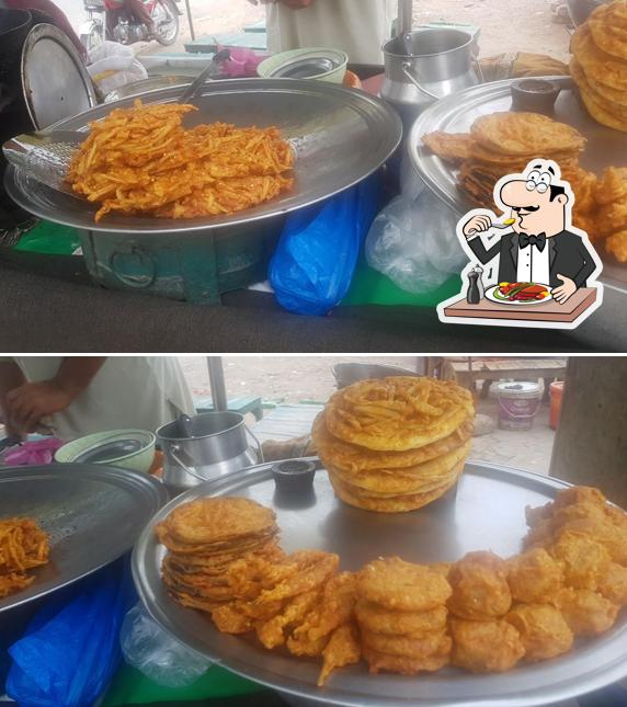 Naan Pakorey Corner