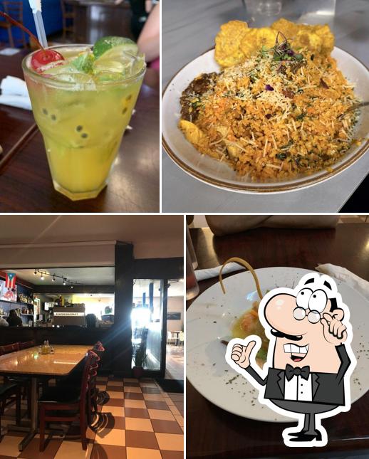 Costa Azul Restaurant & Lounge