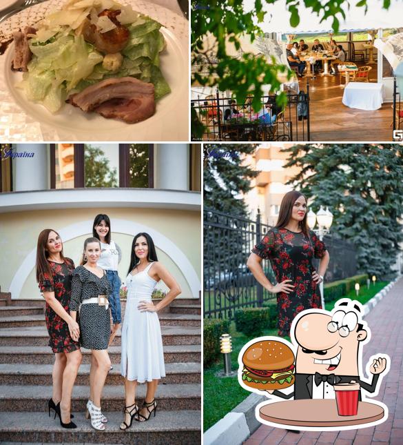 Отведайте гамбургеры в "Ресторан «Симферополь»"