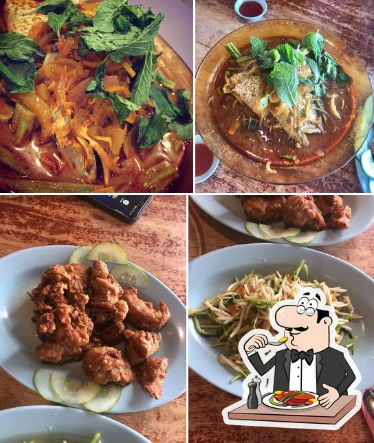 Restoran 77 (famous curry fish head)