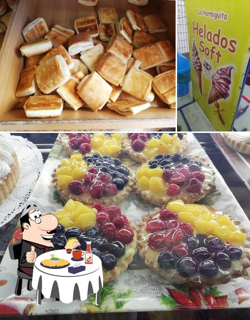 Panaderia y Pasteleria La Hormiguita