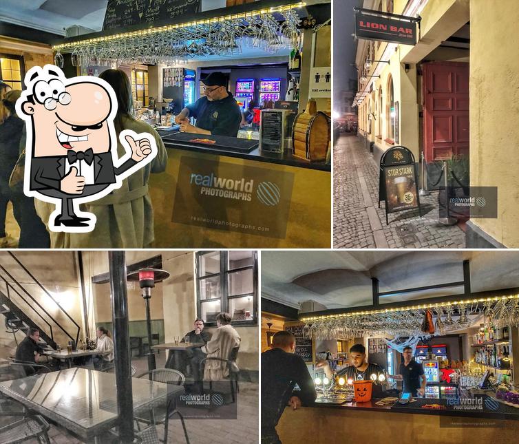 Lion Bar