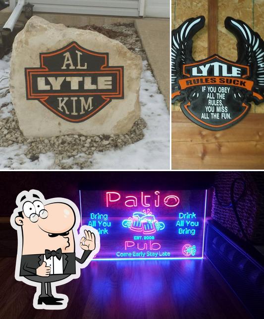 Patio pub