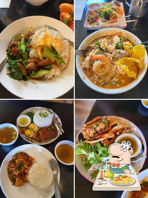 Lan Sen Noodle Bar & Street Food