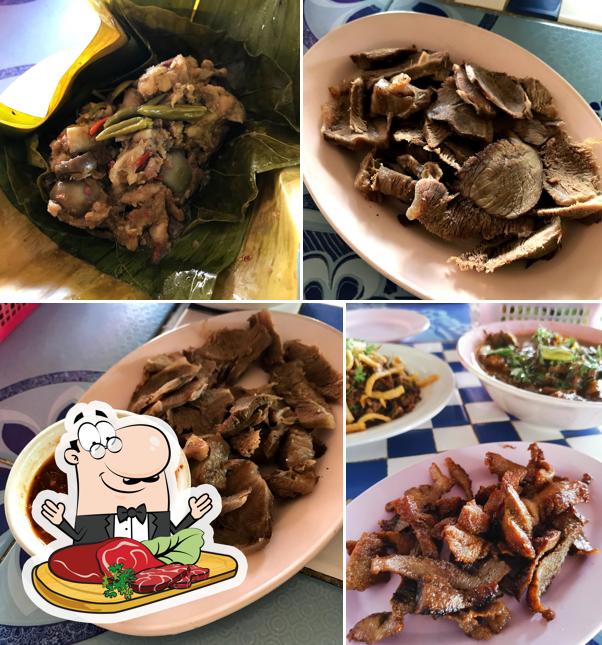 ลาบไก่ชนแม่ต๋ำสายใน