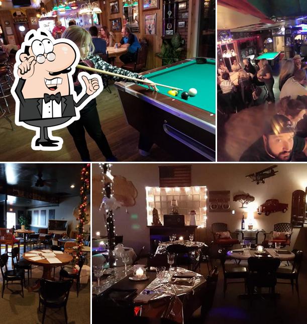 KnuckleHeads Bar & Grill in Badger