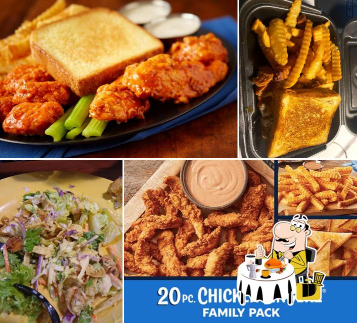 Zaxbys Chicken Fingers & Buffalo Wings