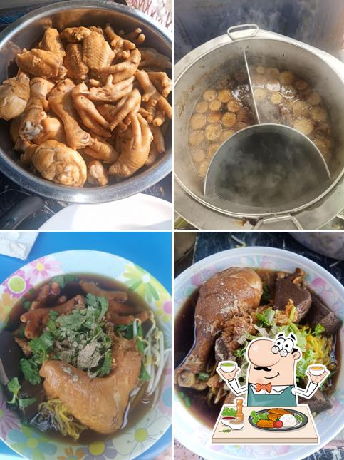 ก๋วยเตี๋ยวตุ๋นอีก้อยอีห่า