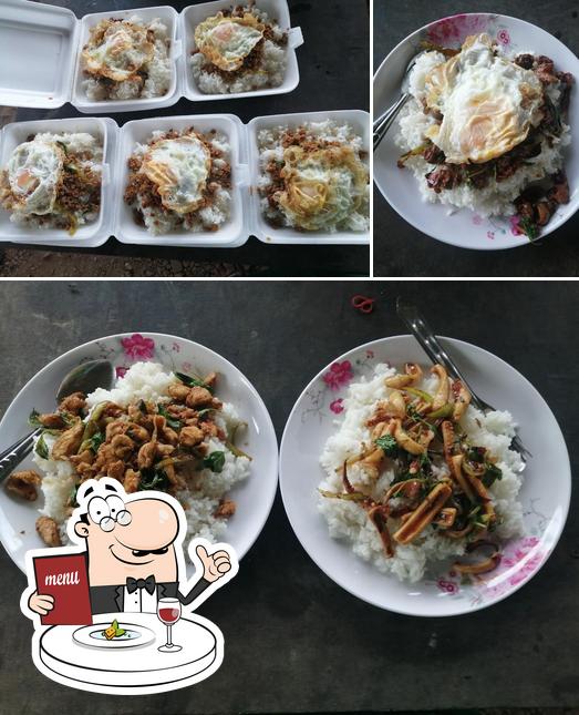 ร้านก๋วยจั๊บ​หมู่14