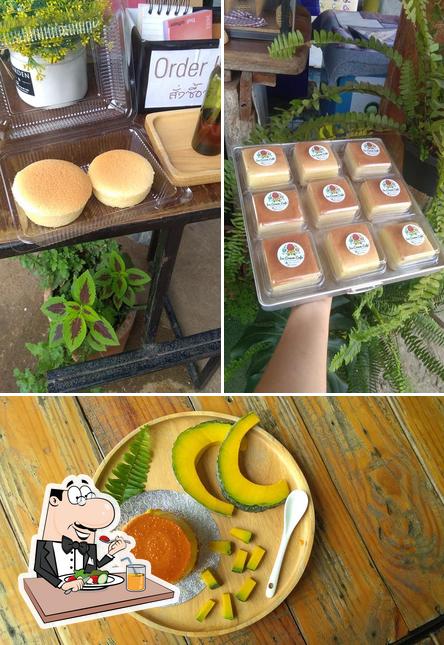 Ice Cream Café At Samoeng