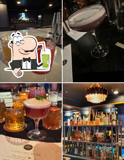 Deco Lounge