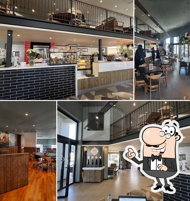 Mugg & Bean Hillcrest Boulevard