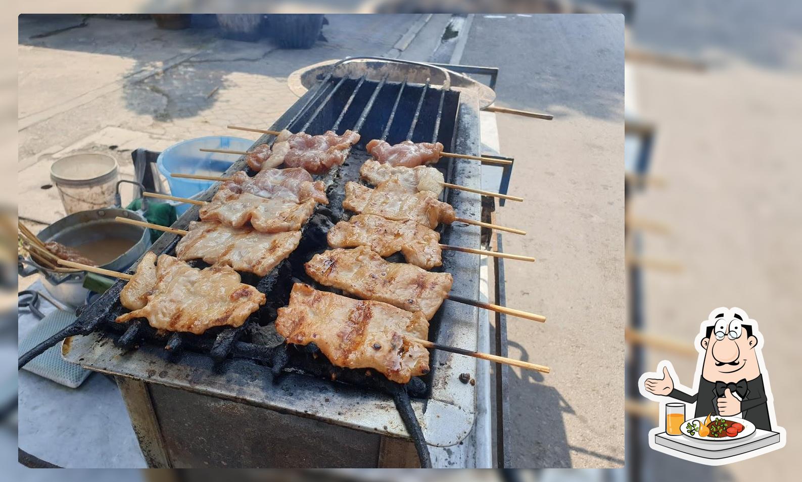 หมูปื้ง 8 บาท