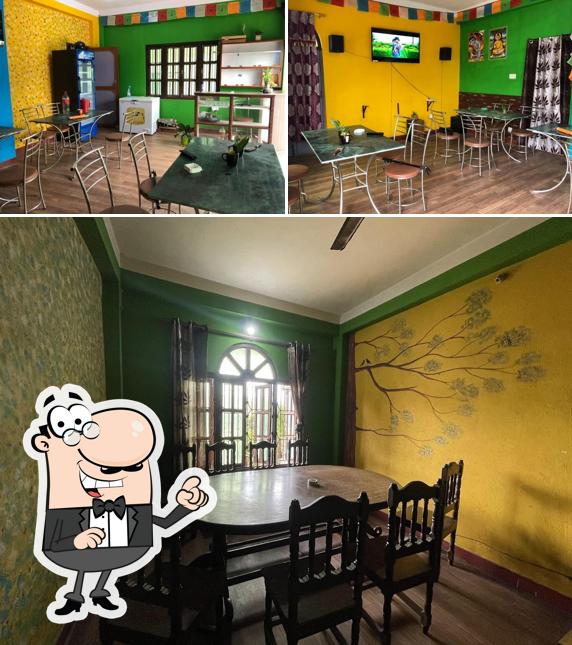 Thapa Hotel