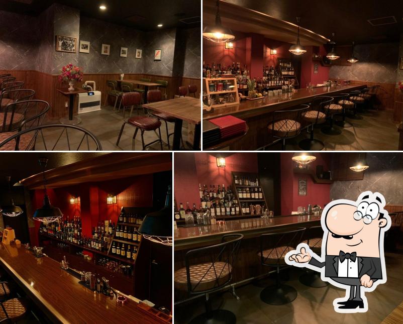 BAR RED RAVEN