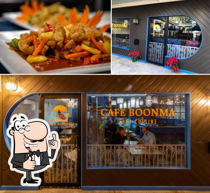 Yaowarat Asian Kitchen