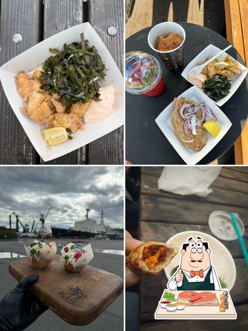 Рыба и картофель фри в "Поморский коч"