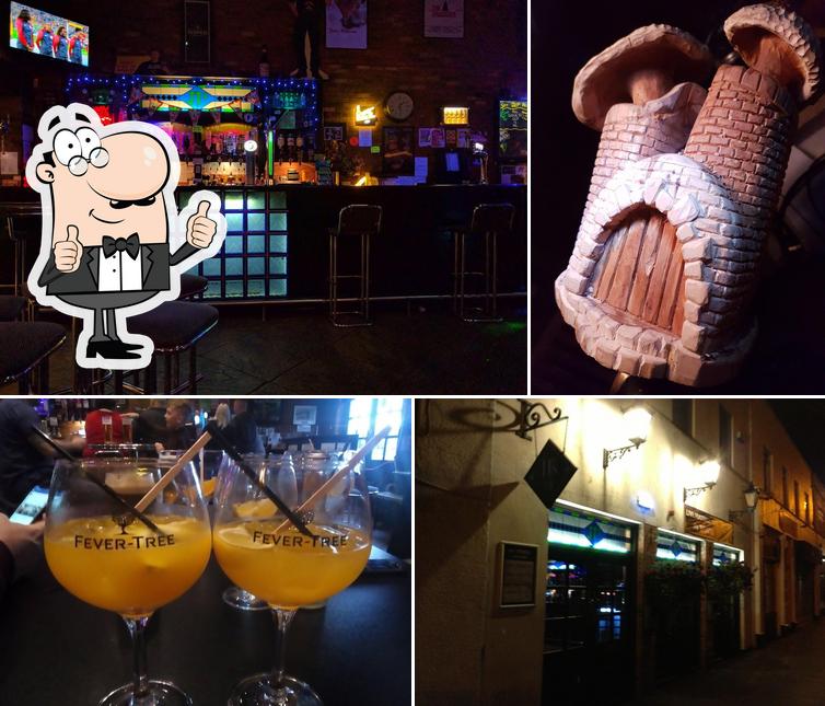 J T's Bar