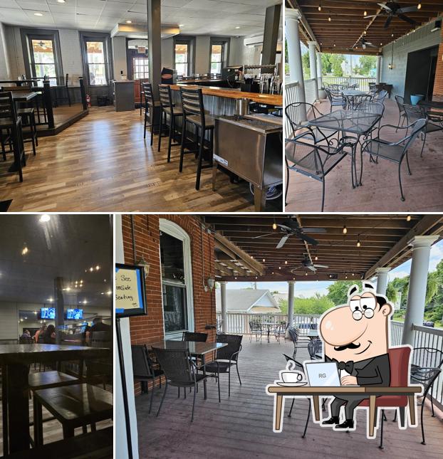 New Town Food & Spirits
