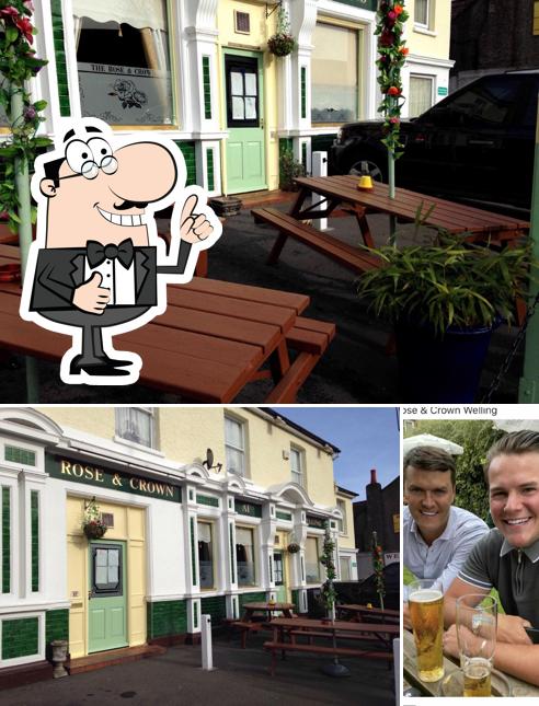 The Rose & Crown