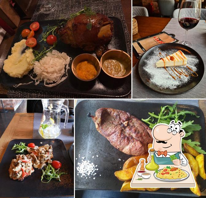 Еда в "Асадо"