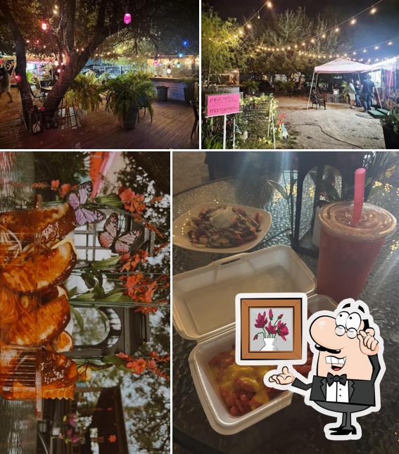 Reyna Snack's (Food Truck)