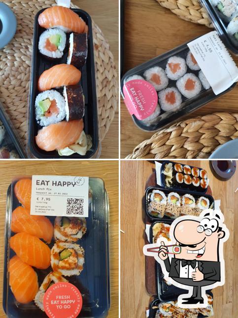 EAT HAPPY