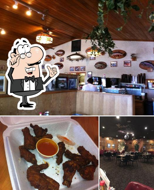 Trout House / Windbreak Cafe / Hotel