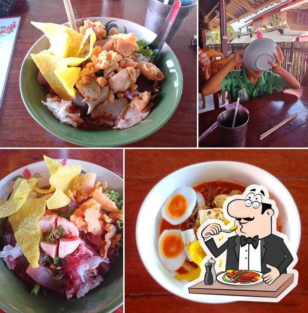 ร้านแม่สรวยเยนตาโฟต้มยำจี๊ดจ๊าด