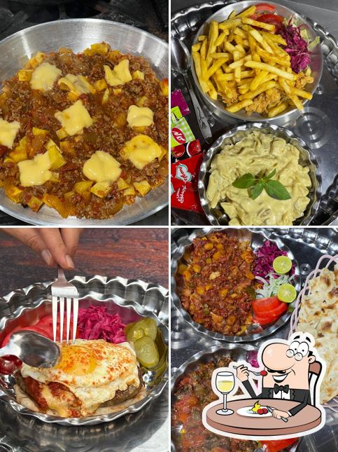 صبحانه سرای بازار