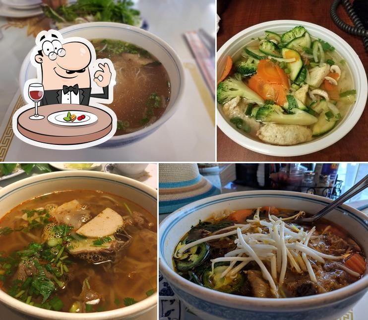 Pho Viet Harbor
