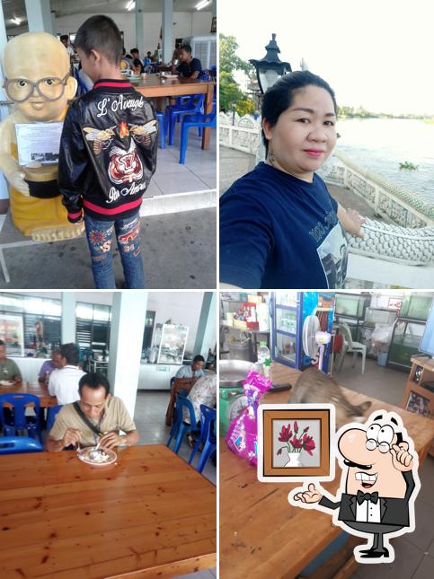 Mae Waew Shop