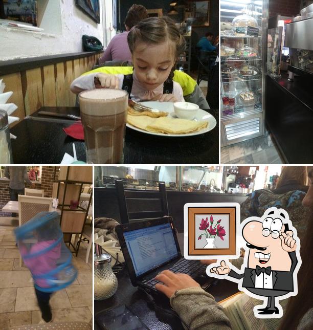 Посмотрите на внутренний интерьер "Революция кухня"