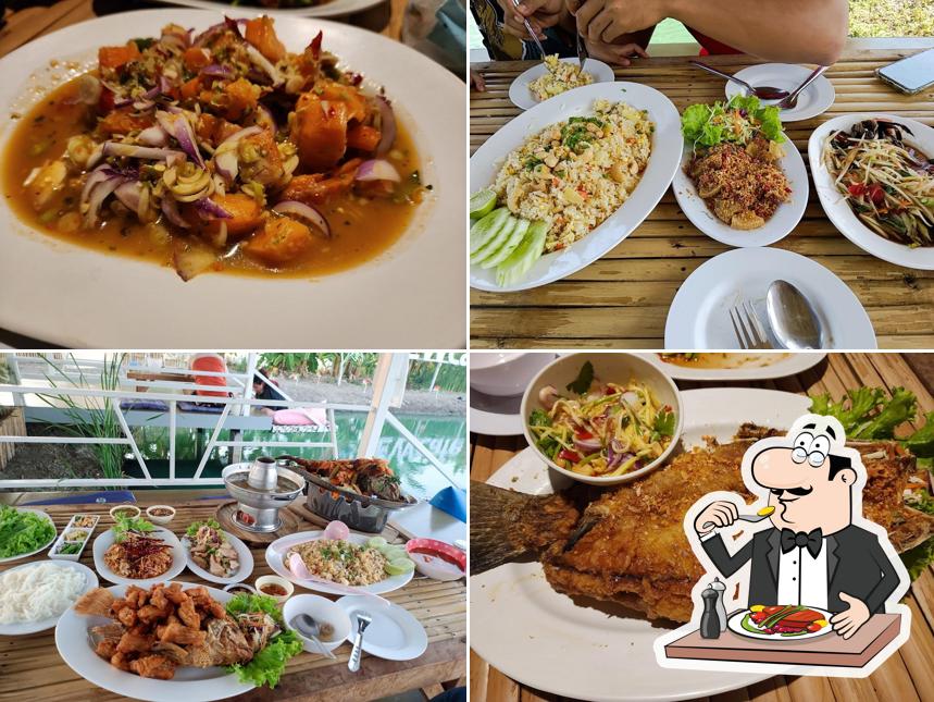 New cafe & restaurant (นิว คาเฟ่)