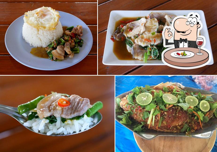 ร้านอาหาร ครัวพ่อฉุน