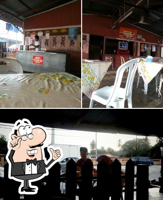 Kedai makan A-DAKU