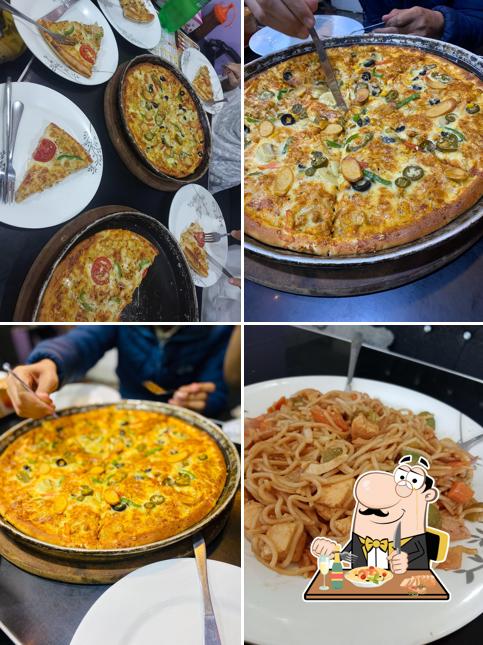 Town Pizza Hut