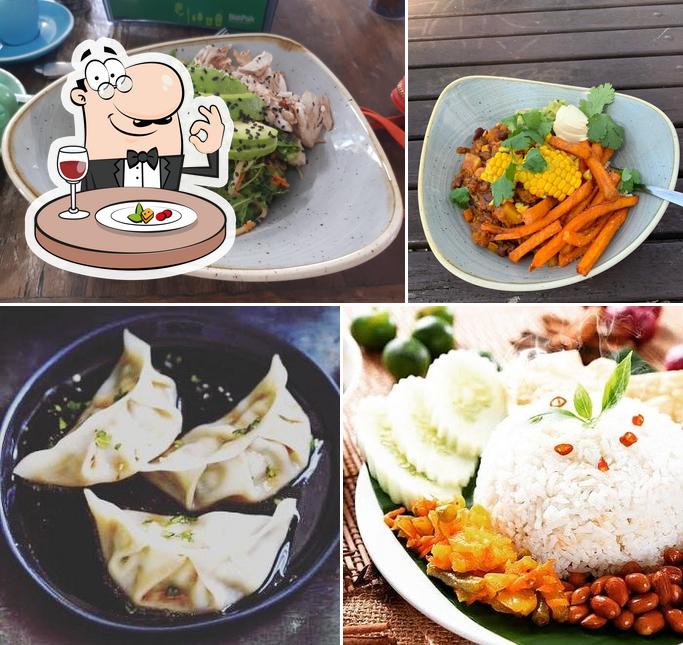 Hukilau Cafe in Aussie agems