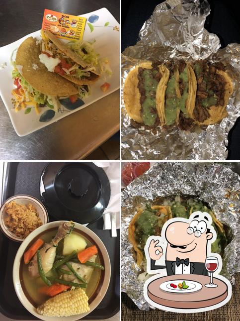Tacos El Guero Stand