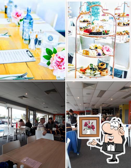 Sandstone & Co Cafe & Restaurant