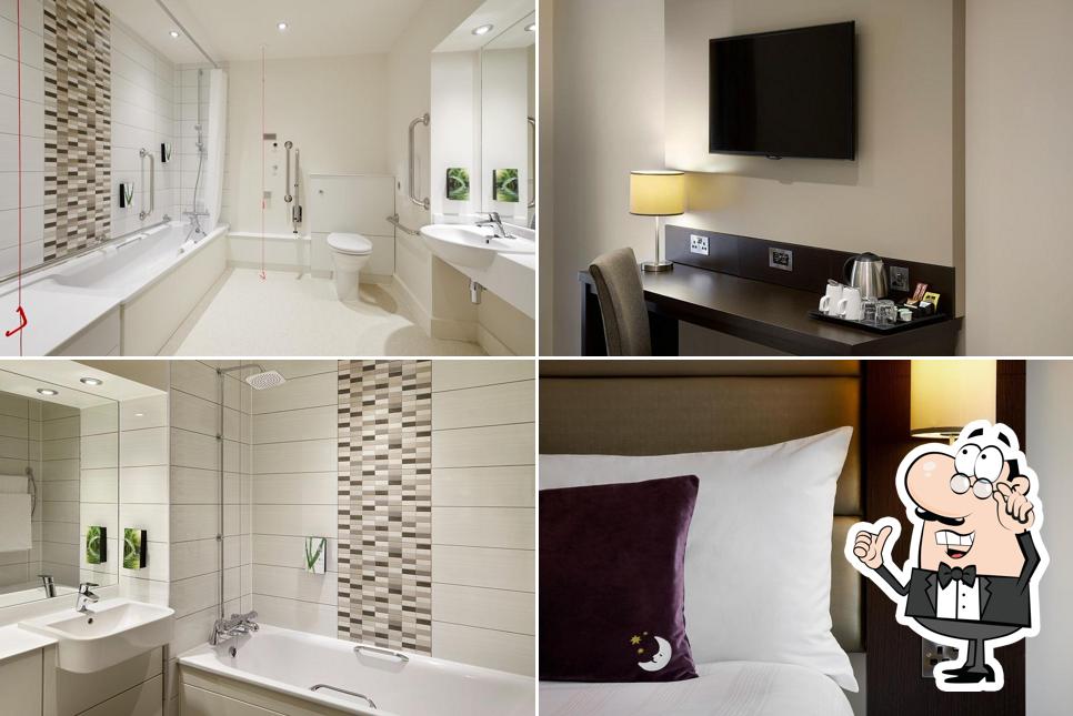 Premier Inn Falkirk North hotel