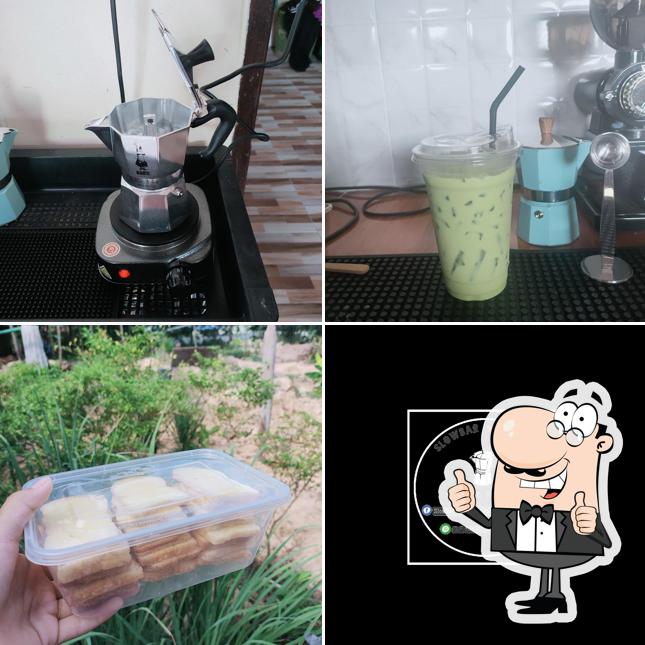 Slowbar หน้าบ้านแม่ กาแฟสด หม้อต้ม
