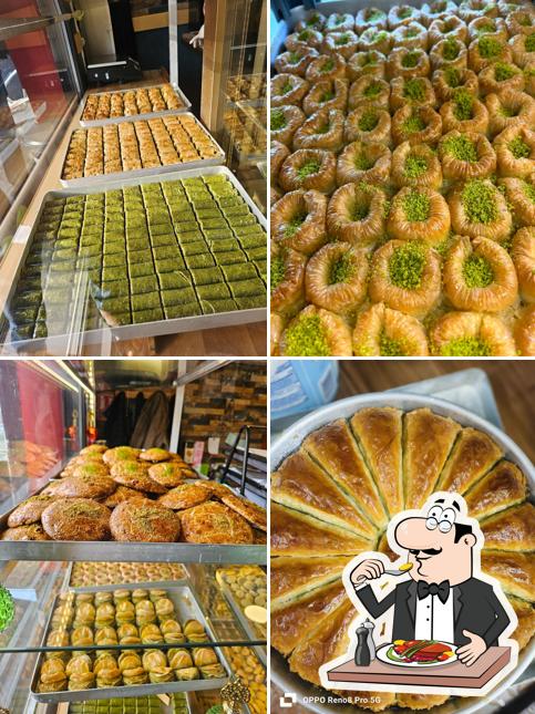 UNURLU BAKLAVA