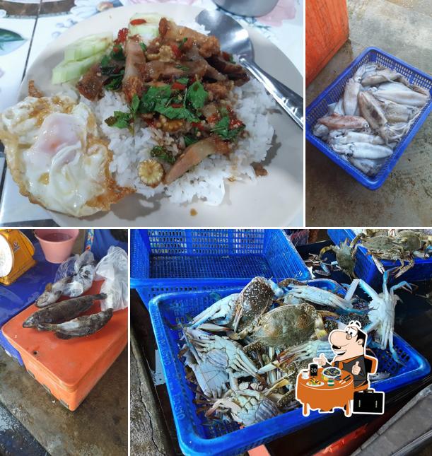 ร้านเจ๊แดงปลาสด ตลาดสะพลี ชุมพร
