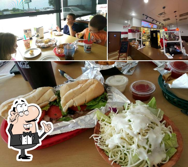 lmo's Pizza